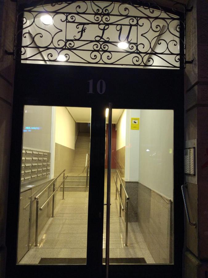 Next City Center San Sebastian Bus & Train Station Free Wifi Екстер'єр фото